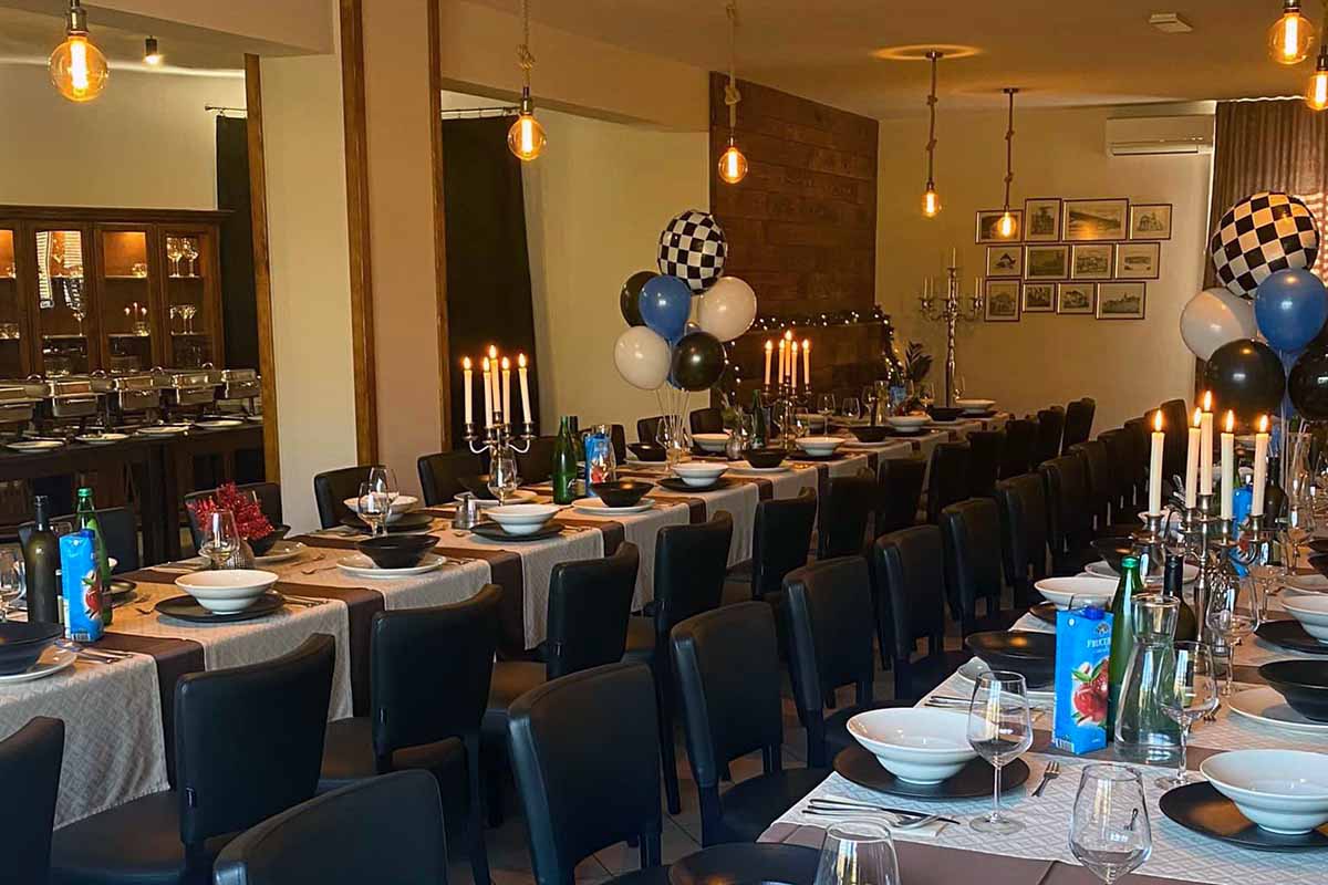 Prostor, pripravljen za rojstnodnevno zabavo